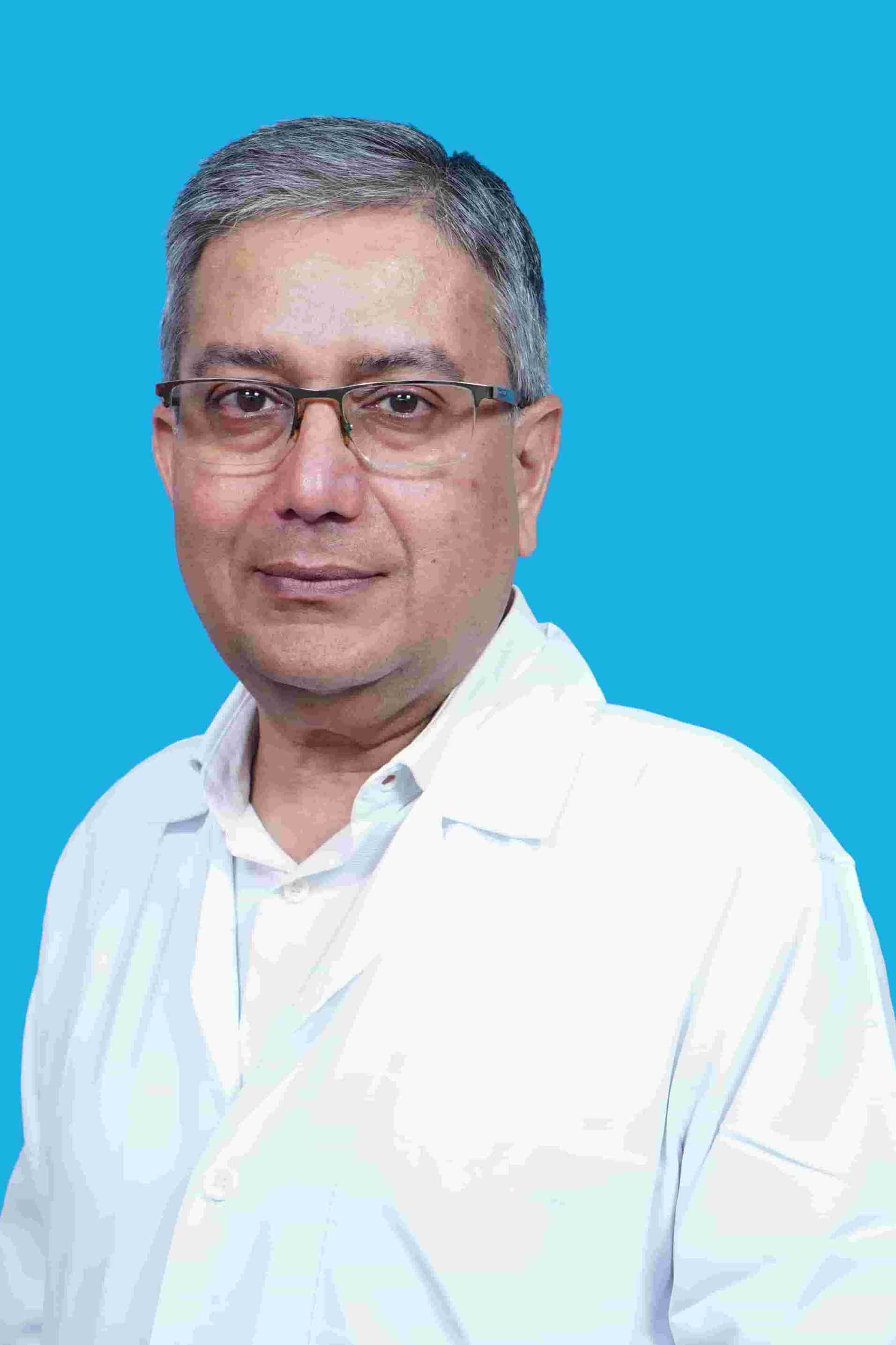 Dr Ameet Valia