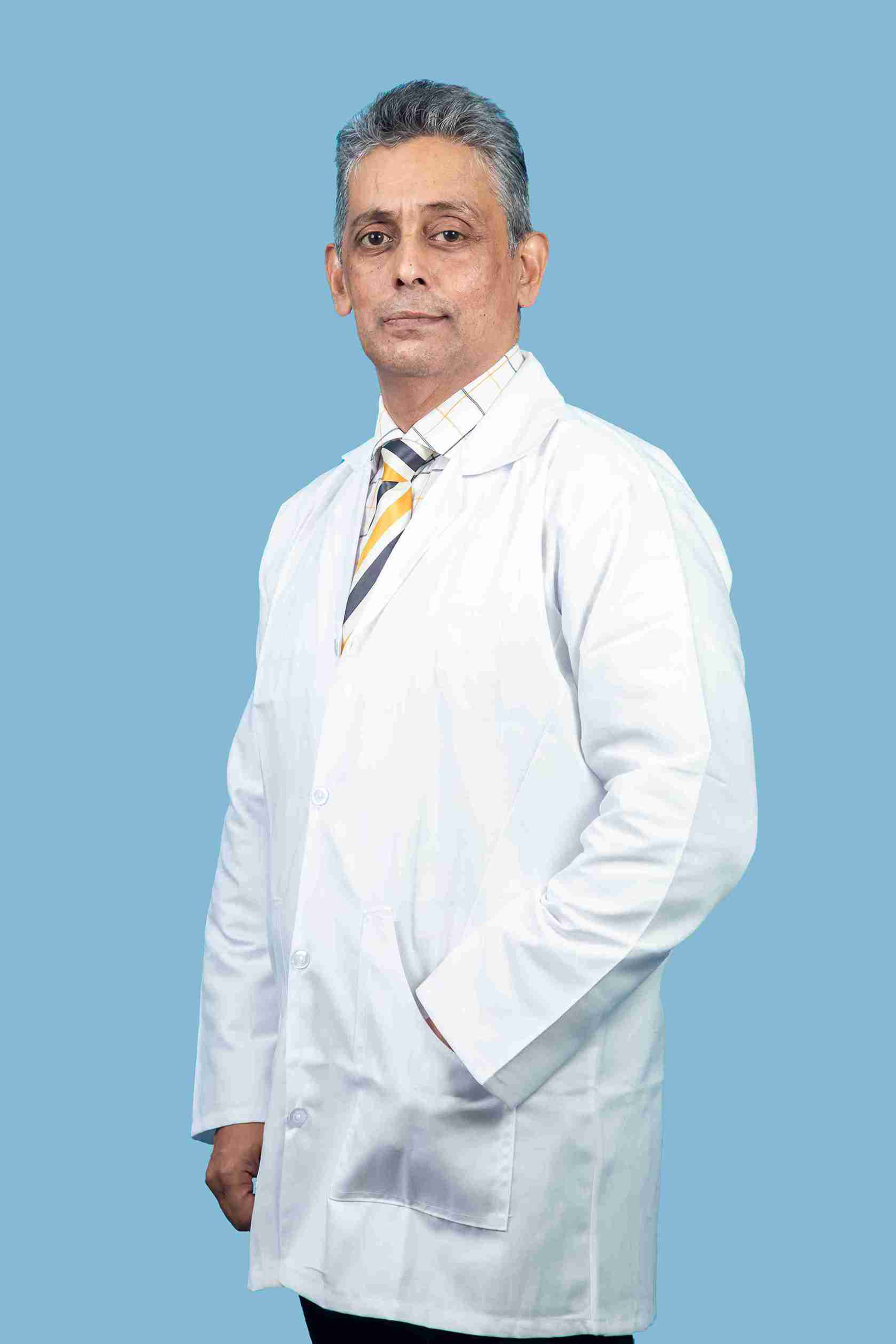 Dr Nigel Symss